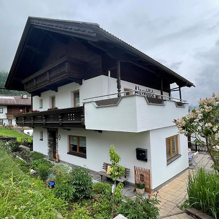 Appartements Alpenblick Финкенберг Екстериор снимка