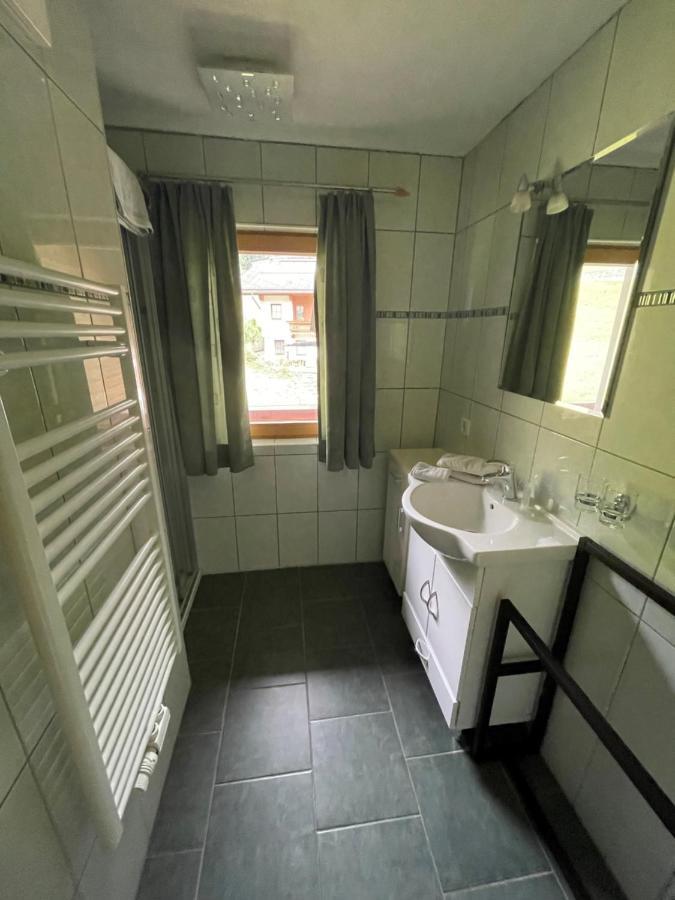 Appartements Alpenblick Финкенберг Екстериор снимка